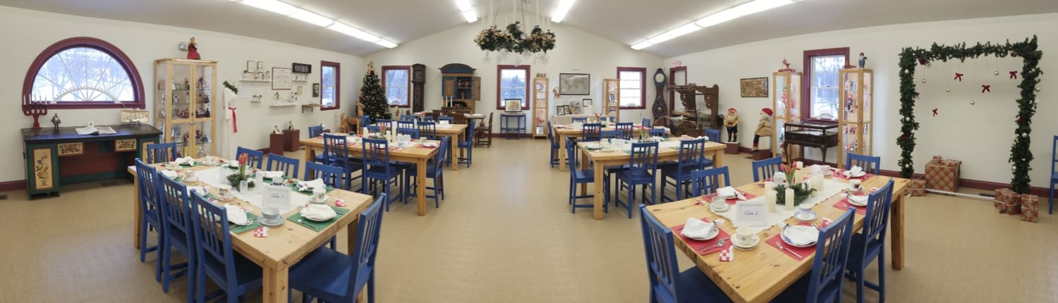 Panoramic photo of the entire classroom exhibit display.